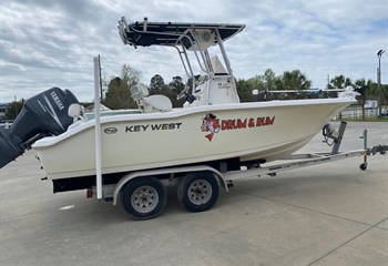 2011 Key West 211 Boat